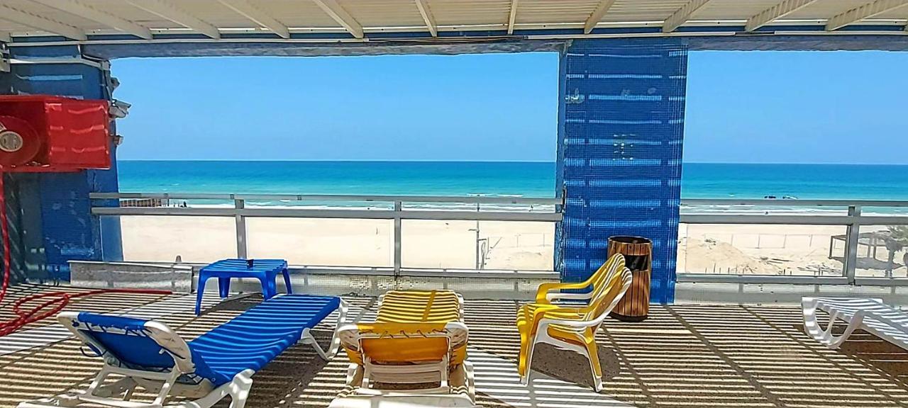 מלון דירות על הים בת ים 39 Exterior foto